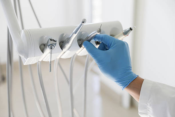 Professional Teeth Cleaning And Checkup technician working in Lincoln, IL